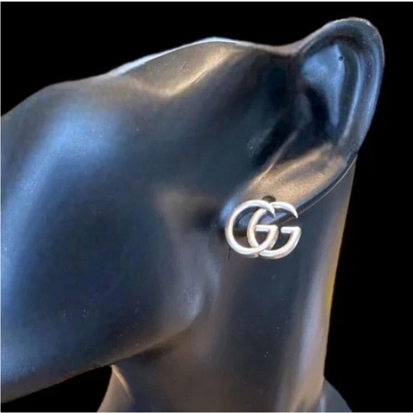 Gucci GG Silver Tone Earrings w/Box and Dust bag (GGXX025)